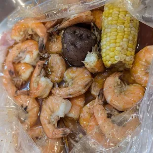 Headless shrimp with garlic and cajun