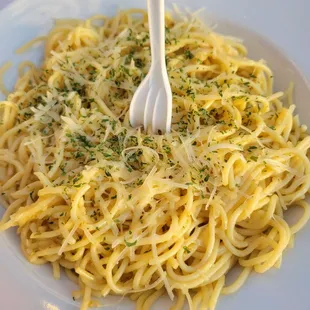 Garlic noodles