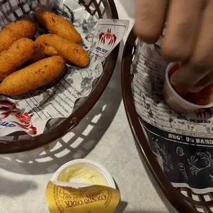 Hush puppies