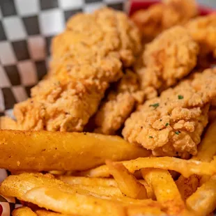 Chicken tenders with fries