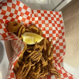 a basket of fried food