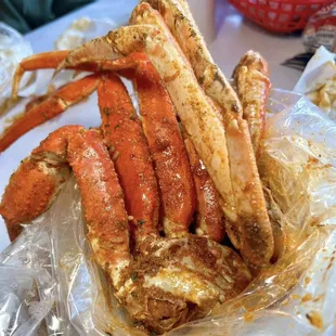 The best seafood boil in henderson! Snow Crab!