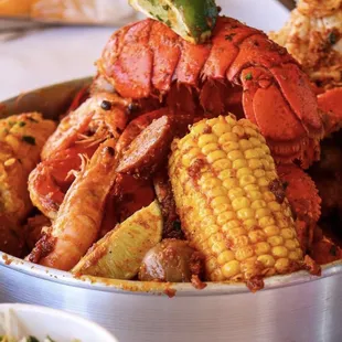 crab and corn on the cob