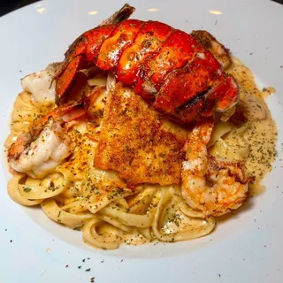 Ultimate Seafood Pasta
