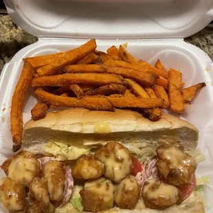 Fried Shrimp Po&apos; Boy