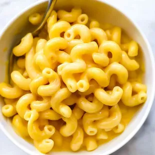 a bowl of macaroni and cheese