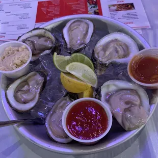 Fresh gulf oysters