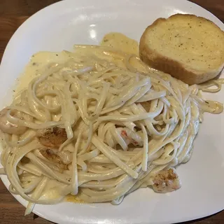 Shrimp Alfredo