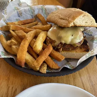 Cali Chicken Sandwich