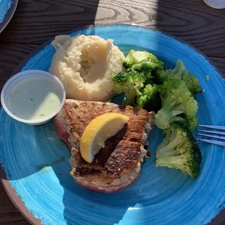Ahi Tuna Steak*