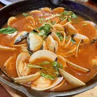 Rico&apos;s Clams