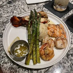 Crabby's Mixed Grill