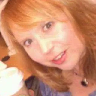 Claudine S.