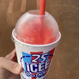 Same icee with li hing sauce but no crack seed on top!