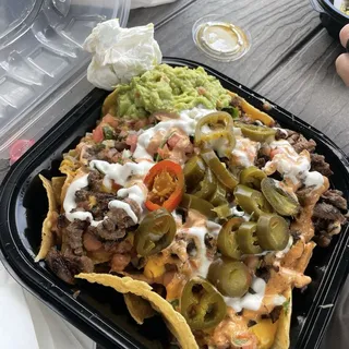 Tri-Tip Nachos