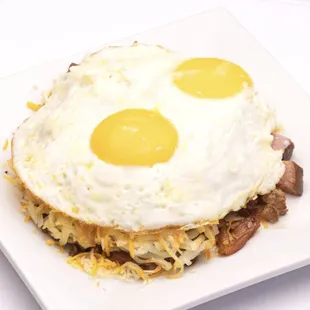 fried eggs and hash browns