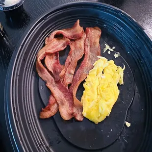 Scrambled Eggs and bacon