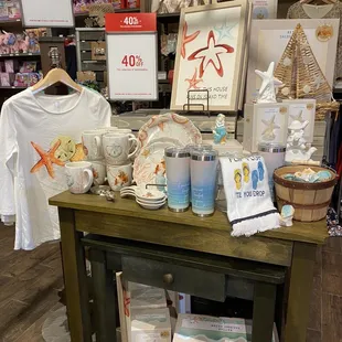 ramen and noodles, interior