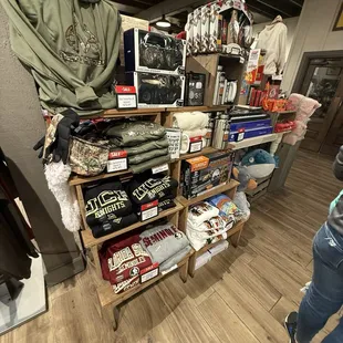 sushi and sashimi, interior