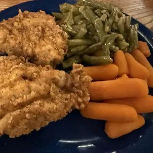 Chicken Fried Chicken with Green Beans and Carrots