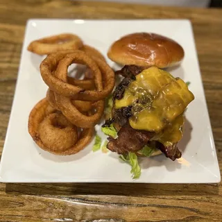 Bacon Mushroom Swiss*