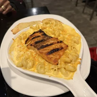 Baked Mac with salmon