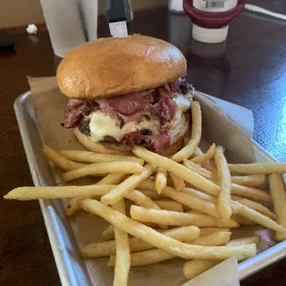 PASTRAMI BURGER