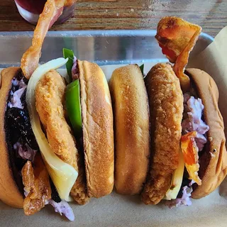 BLUEBERRY CRISPY CHICKEN