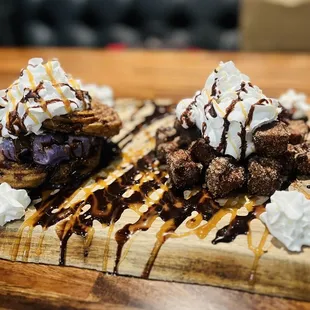 Churros and bread pudding goodness - amazing!