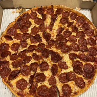 Large thin pepperoni $15