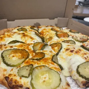 Pickle pizza