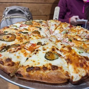 LG Pickle Pizza /  LG Big Island