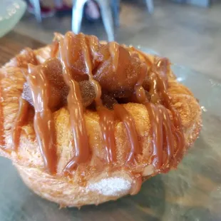 Apple pastry