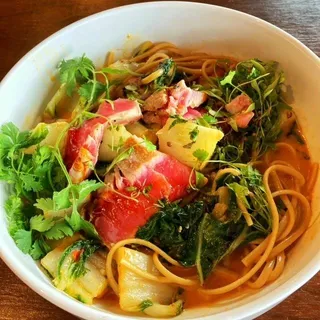 Ahi Tuna Red Curry Bowl