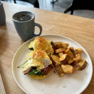 Spinach Eggs Benedict