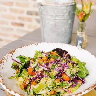 Crispy tahini salad