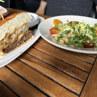 Three Kings Burger