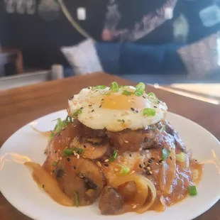 Loco Moco $10 Hawaiian Hot plate