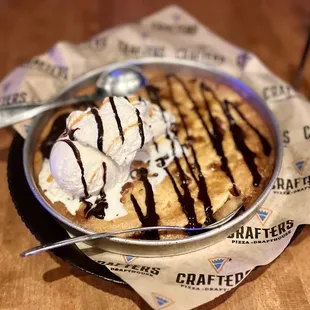 Crafters Pizza and Drafthouse