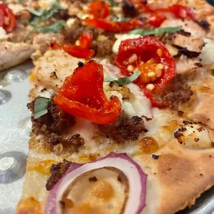 Chicken, sausage, peppadew pizza