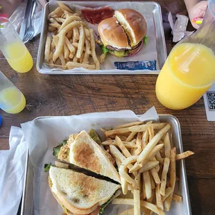 Chicken sandwich. Classic burger.