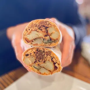 CK Breakfast Burrito | IG @smn.eats