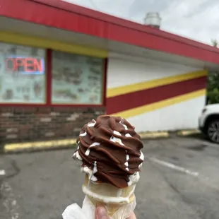 Dipped cone
