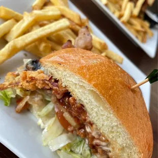 Split the Kraemer burger &amp; fries