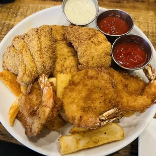 Fish and Jumbo Shrimp not so good
