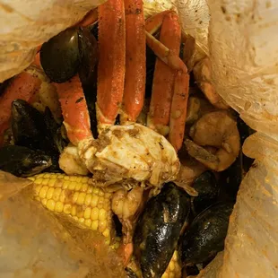 oysters, mussels, oysters and mussels, shellfish, food