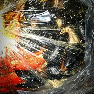 Crab Leg's, Mussel's, Corn and Potatoes.