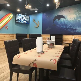 sushi and sashimi, interior