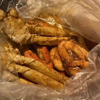 Snow Crab and Whole Shrimp