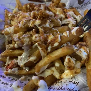 Crab meat fries